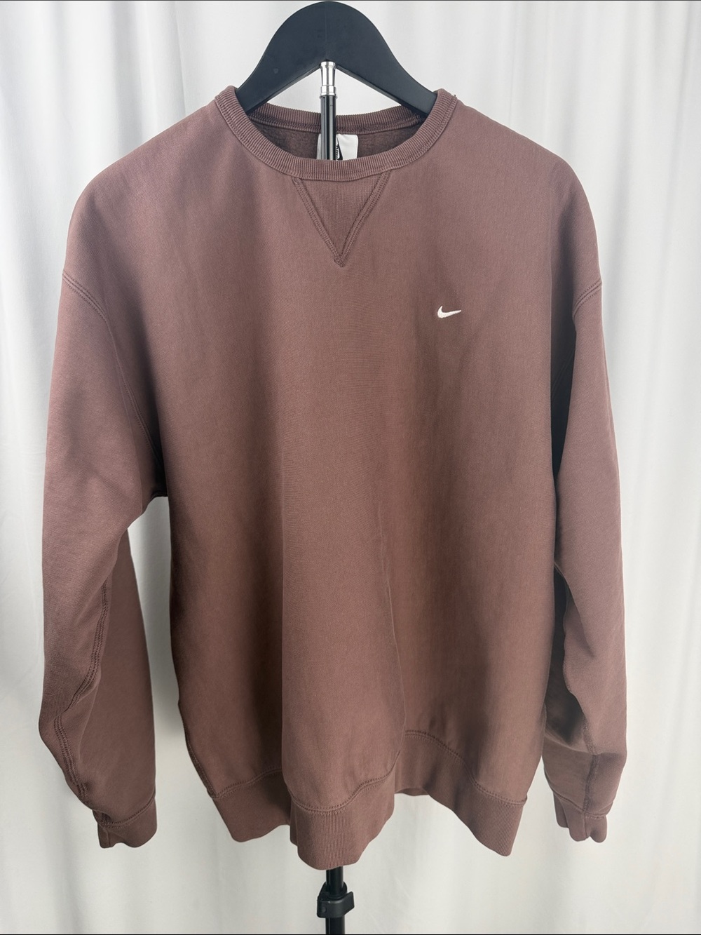 Mens Nike Chocolate Brown Crewneck Sweatshirt with White Swoosh M